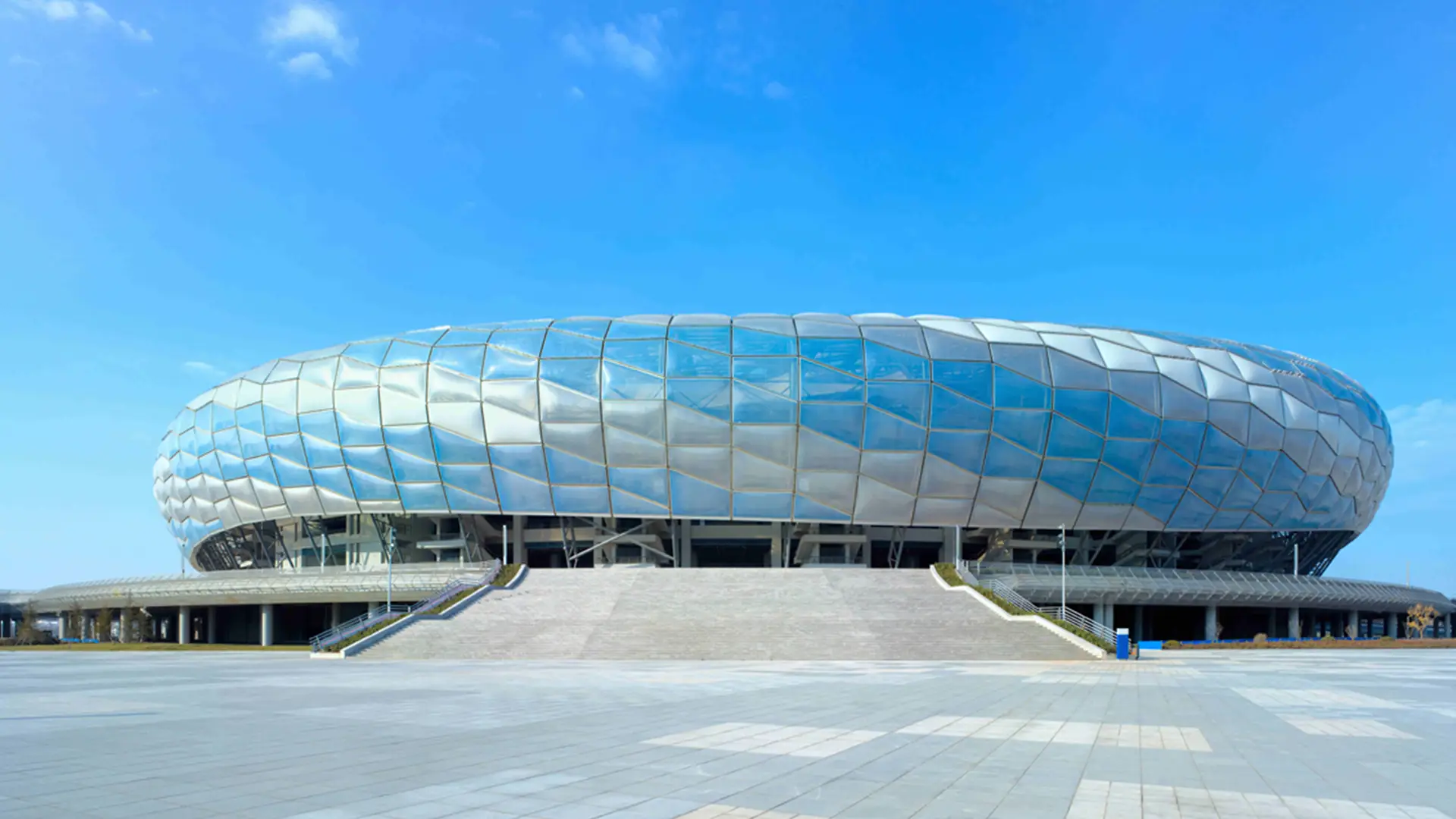 Architectural Design&Research of HIT and Nadel&Hwa Associates selected Texlon® ETFE as the cladding for this complex elliptic form of DaLian stadium.