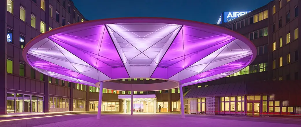 Beleuchtetes, einlagiges Texlon® ETFE System