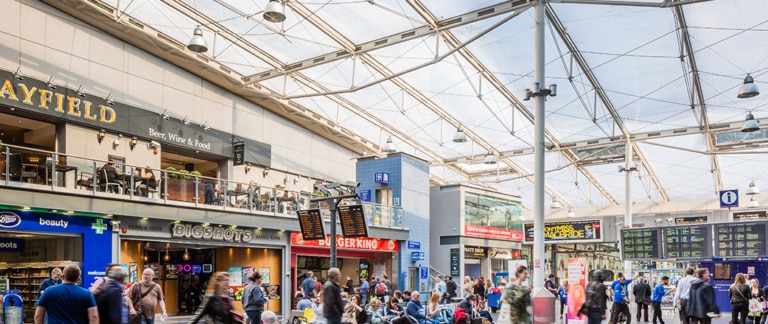 Manchester Piccadilly Station - Vector Foiltec create.success.