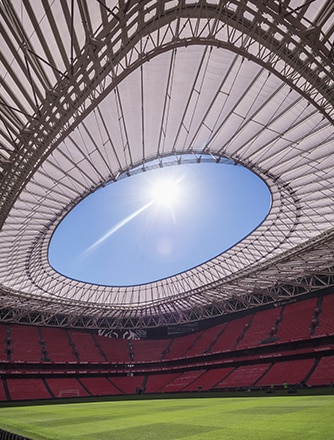 In der Sommerpause 2016 wurde eine Erweiterung des Daches des Fußballstadions San Mamés mit Texlon® ETFE fertiggestellt.