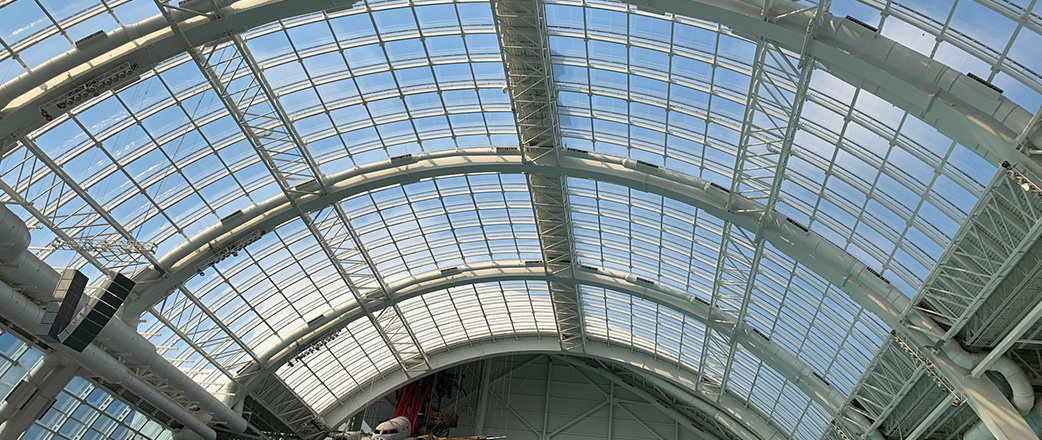 The indoor waterpark American Dream includes an area of 16,723 m² Texlon® ETFE roof and facade enclosure by Vector Foiltec.