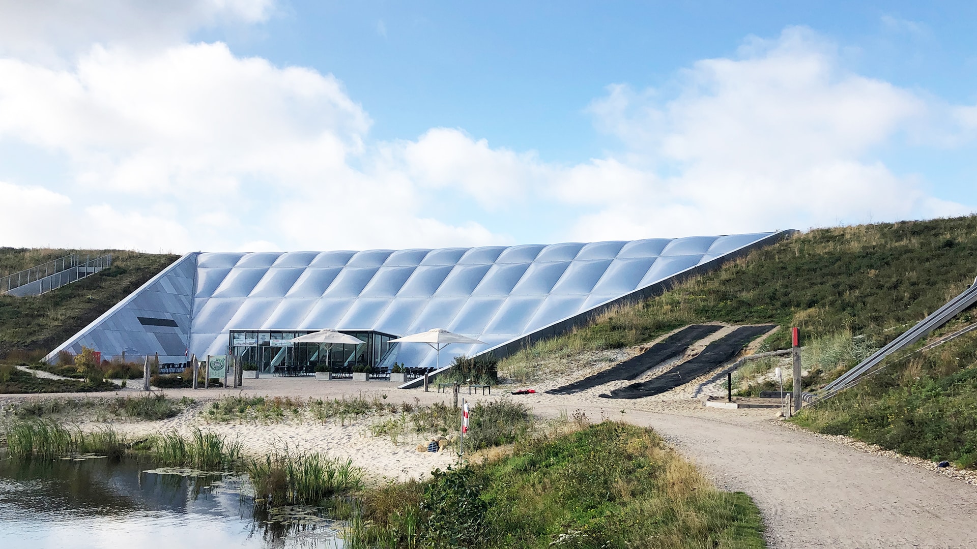 Der dänische Themenpark Naturkraft schafft eine unvergessliche Lernumgebung für alle Besucher - mit Hilfe unserer Texlon® ETFE Gebäudehülle.
