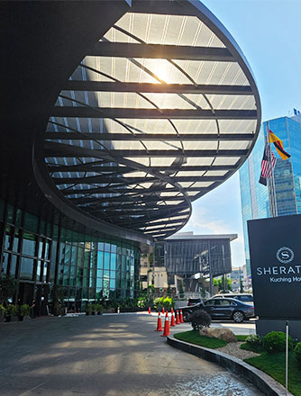 This is another angle that shows the transparency of the ETFE canopy at the entrance of the Sheraton Kuching Hotel.