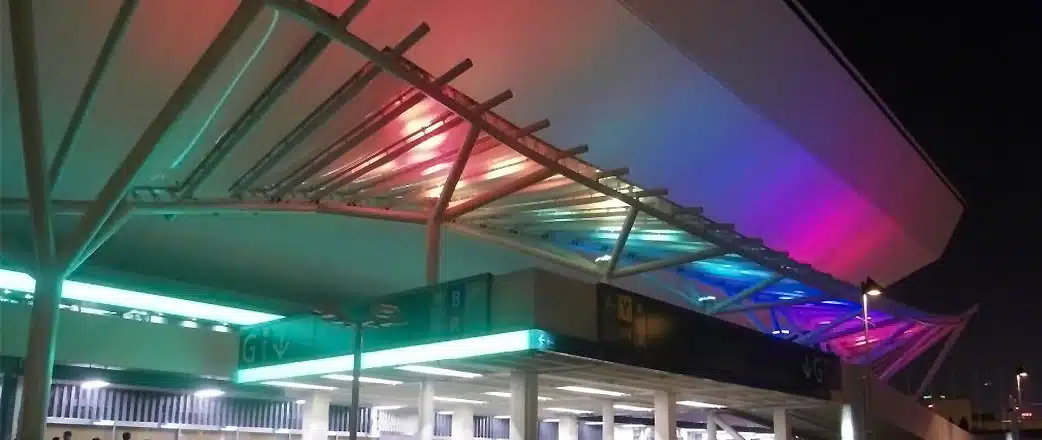 Illumination: The Hong Kong Coliseum got a dynamic designed Texlon ETFE canopy.